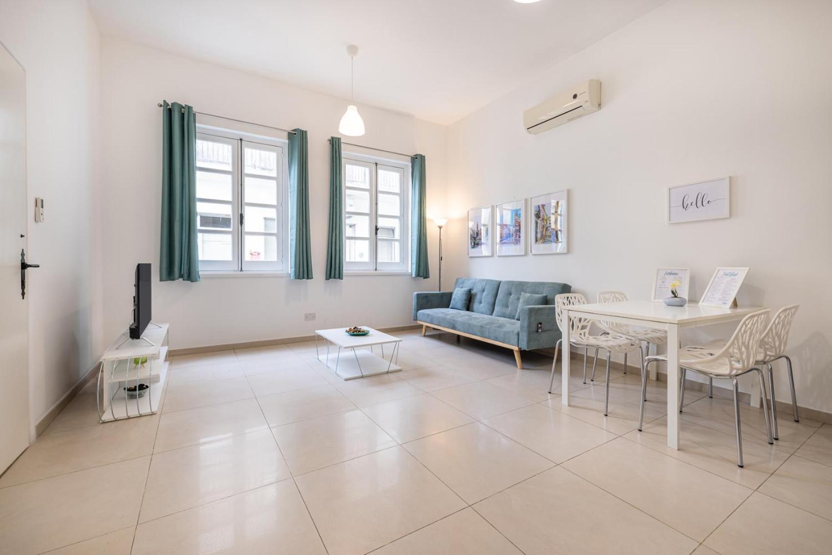 Pageant Homes Nicosia Luaran gambar